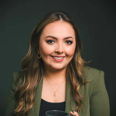 Letícia Smirelli - Especialista em Power BI